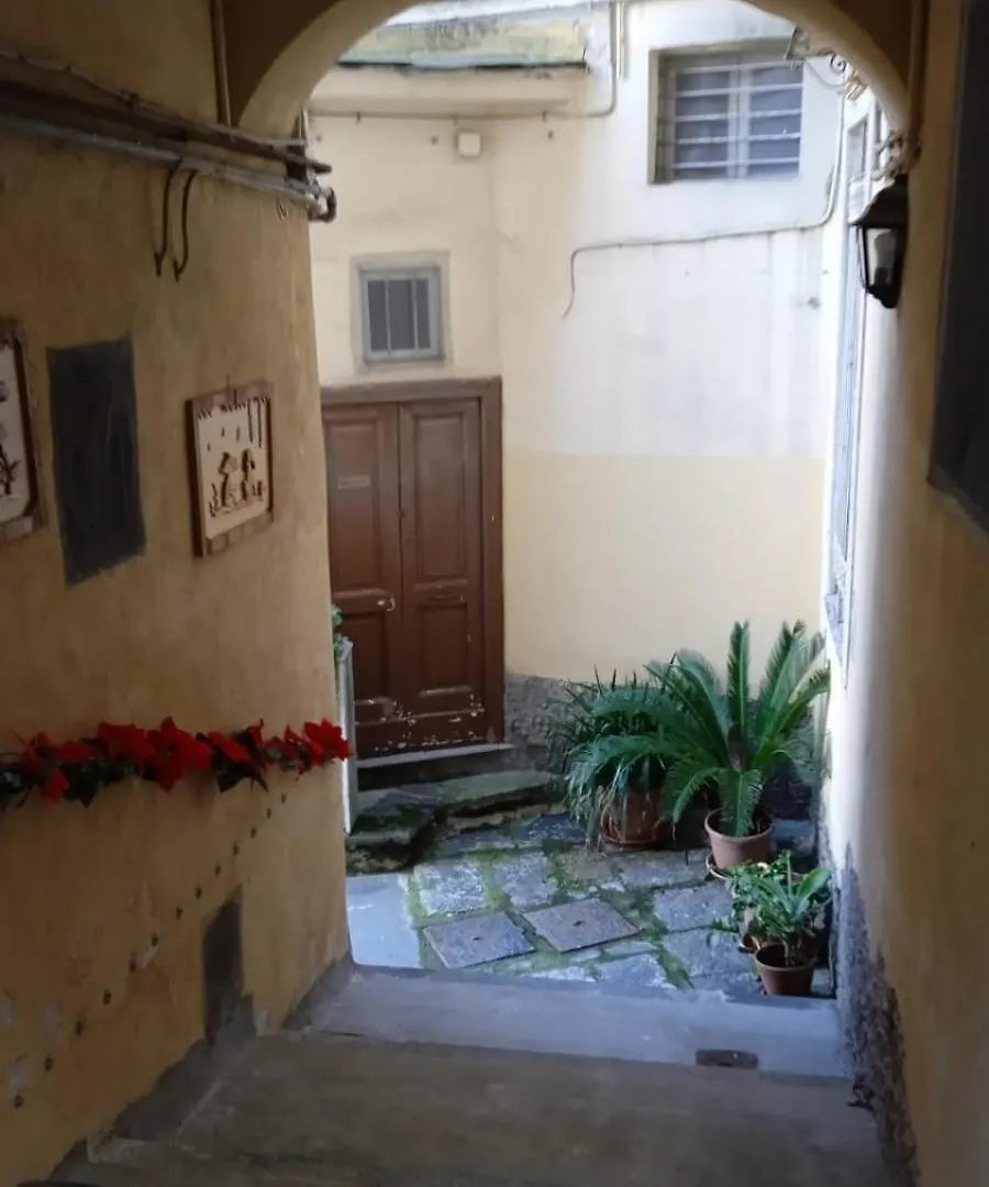 Apartment Little & Quiet Central Flat Naples Italy